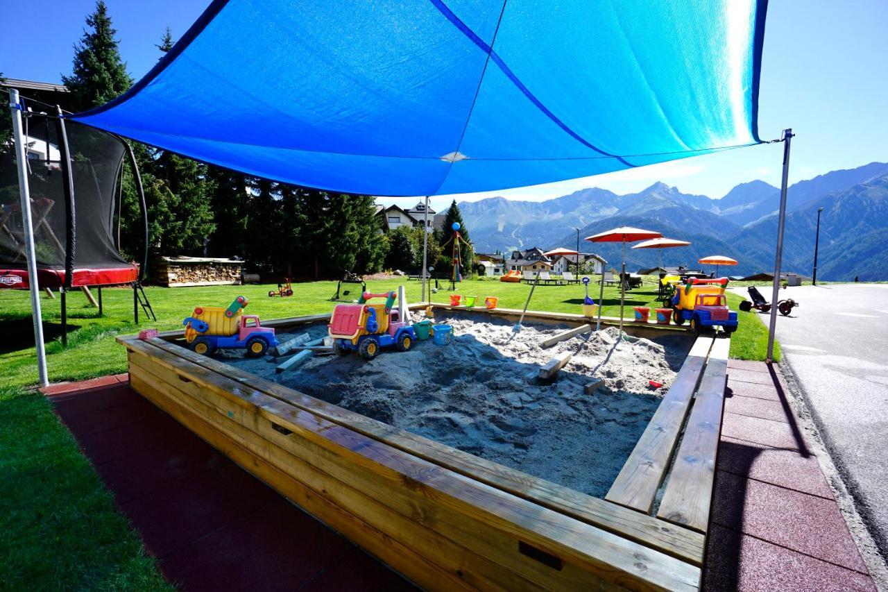 Apart-Hotel Alpinsonnenresidenz ฟิสส์ ภายนอก รูปภาพ