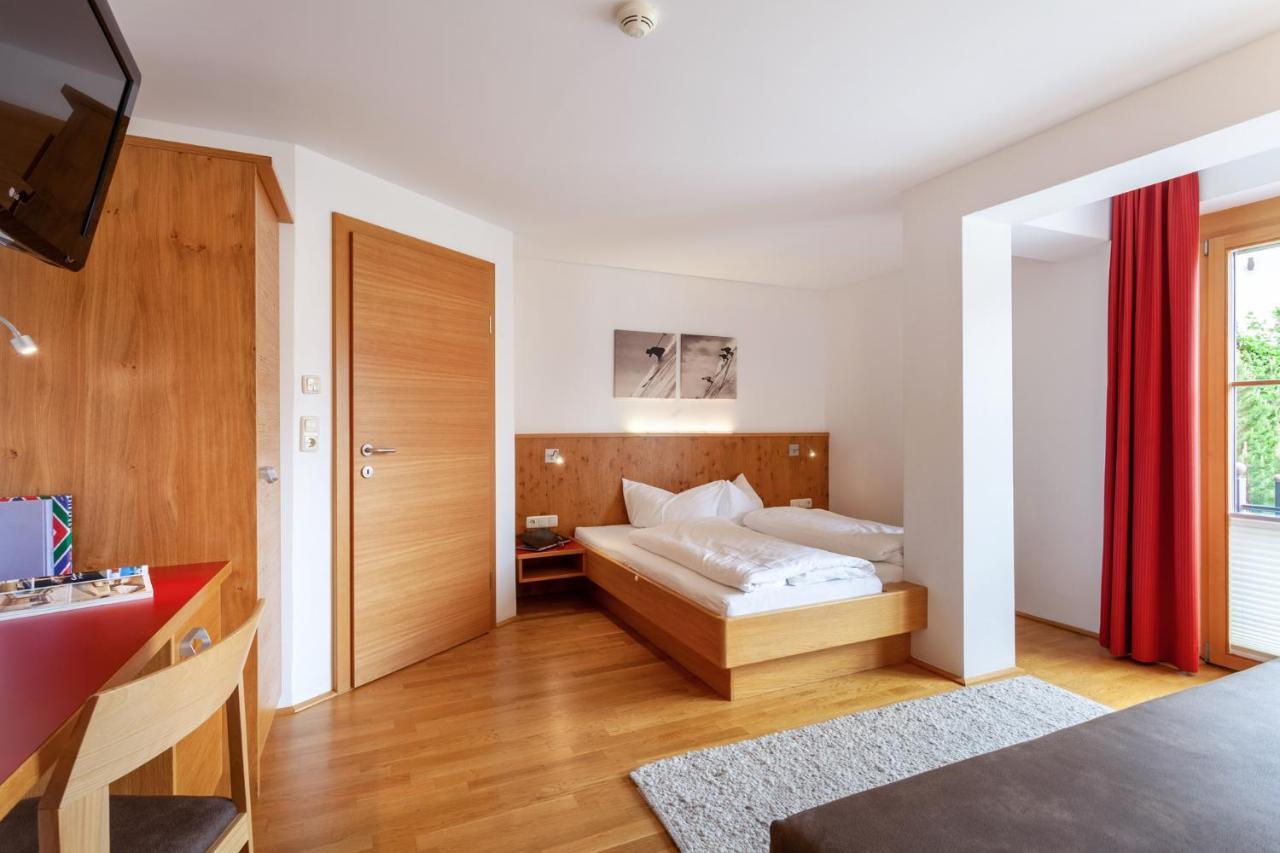 Apart-Hotel Alpinsonnenresidenz ฟิสส์ ภายนอก รูปภาพ