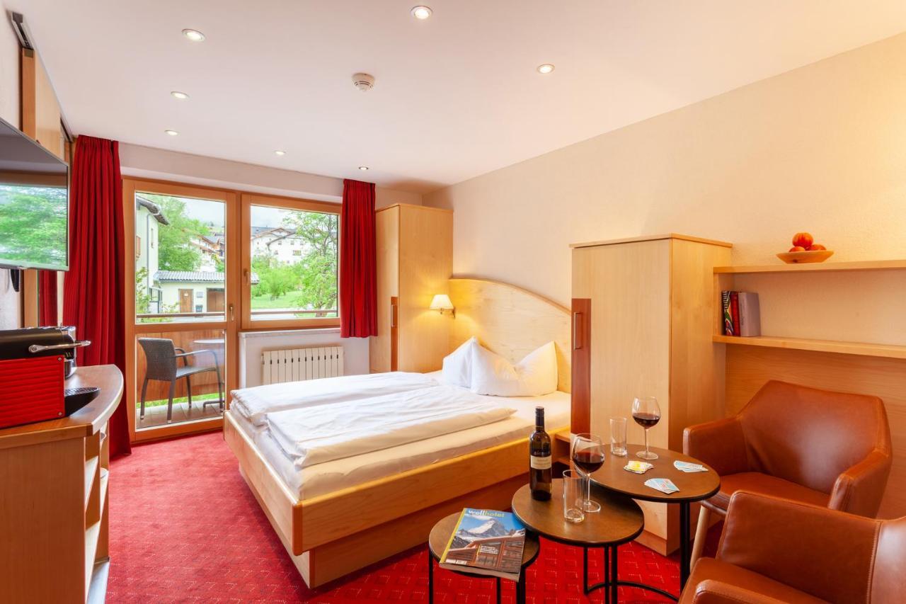 Apart-Hotel Alpinsonnenresidenz ฟิสส์ ภายนอก รูปภาพ